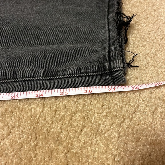 Cotton On Light Black Grey Distressed High Rise Mom Jeans in Women’s Size 4 - Picture 9 of 9